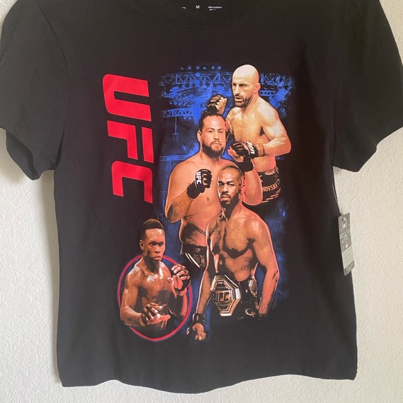 UFC Group Fighters Official Licensed Crewneck Black Graphic Unisex T-Shirt M - Picture 3 of 8